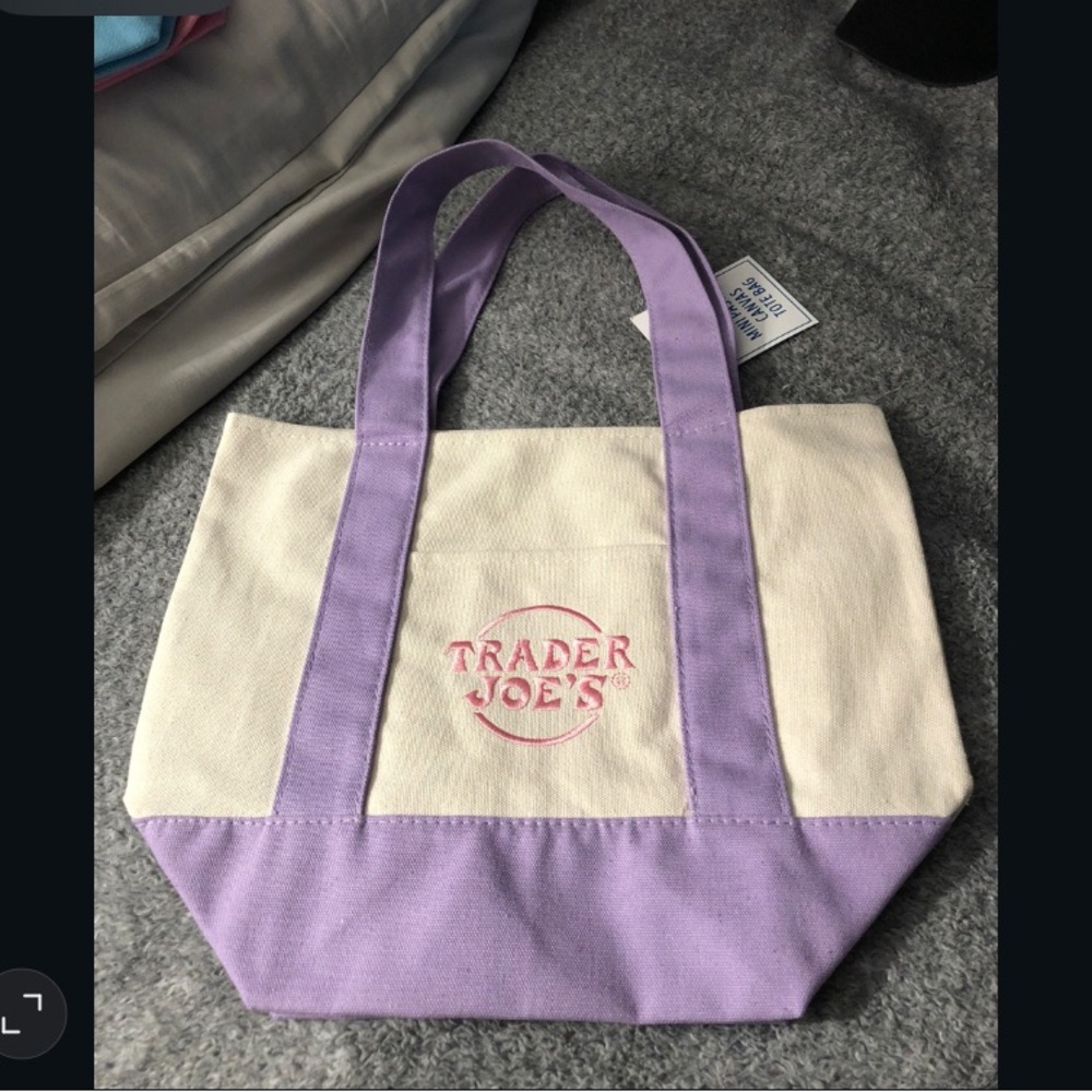 Trader Joe’s Lavender Limited Edition Tote NEW
